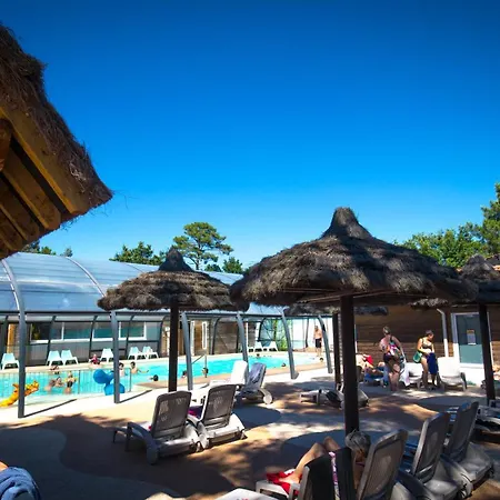 Le Paradis Lacanau مكان تخييم *